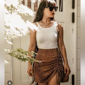 Aritzia Wilfred l Ruched Dot Skirt